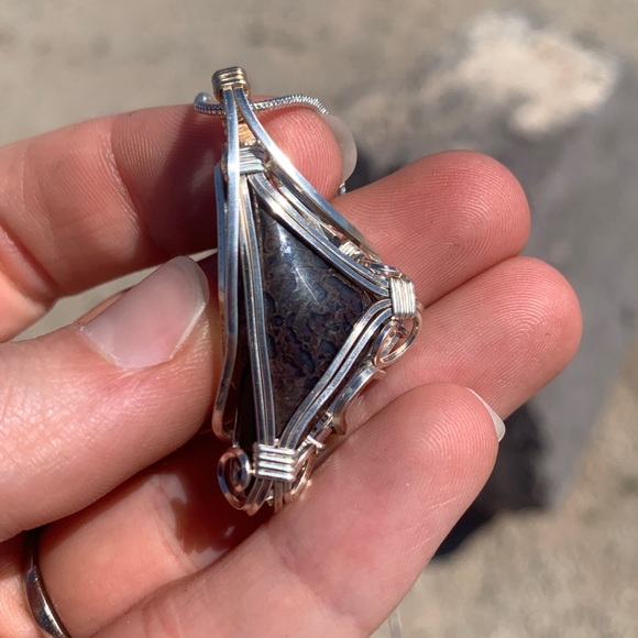 Dinosaur/Dragon’s Bone Wire Wrapped Necklace • Handmade Jewelry - Picture 1 of 9